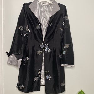 Parisline Vintage Long Coat | Size M | Gorgeous details